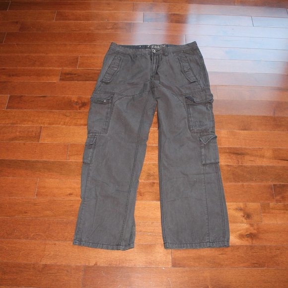 ESSENTIAL CARGO PANTS - Picture 2 of 8